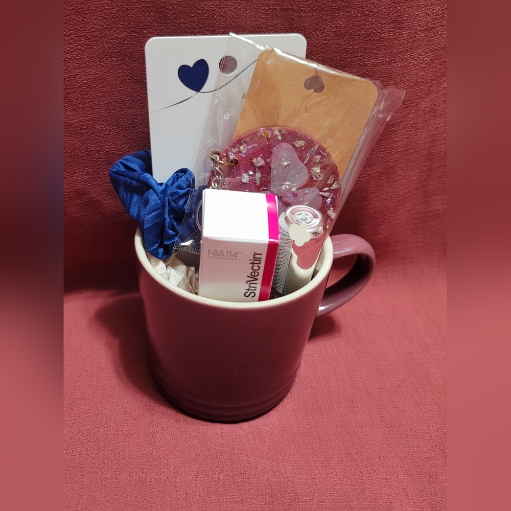 Purple Le Creuset Mug Gift Set